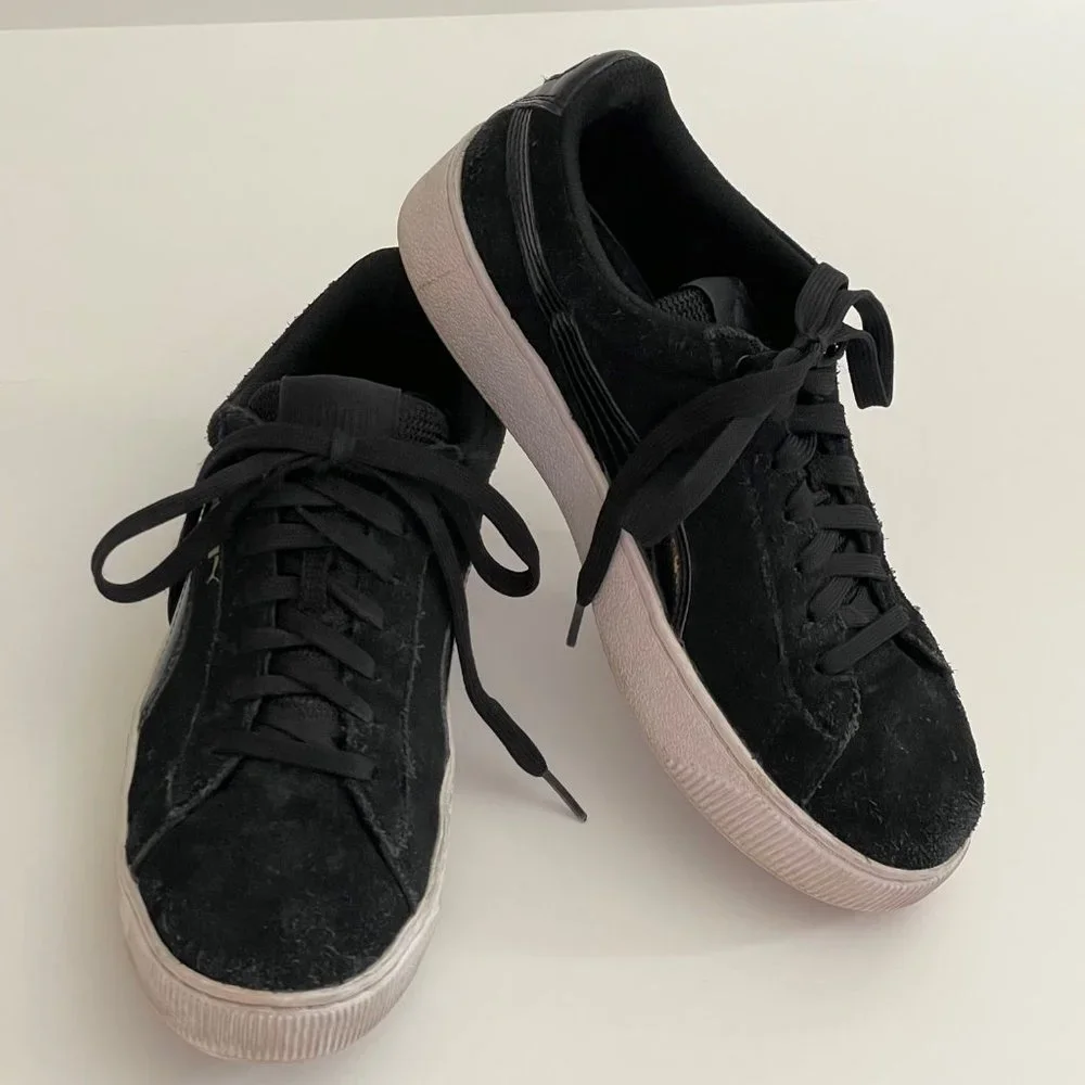 Puma Black Suede Vikky White Platform Low Top Sporty Comfort Leather Sneakers 8 - Picture 3 of 13